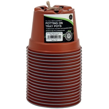 18 Ersatztöpfe 9 cm auf Tablett